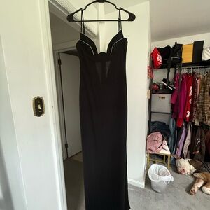 Elegant Black Evening Dress